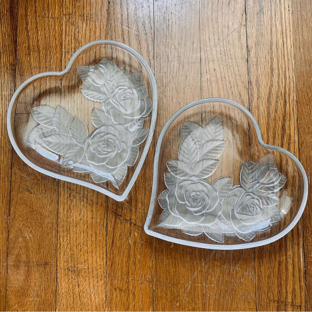 Glass Heart Frosted Rose Flower Dishes Set of 2 Wedding Baby Shower Party Decor